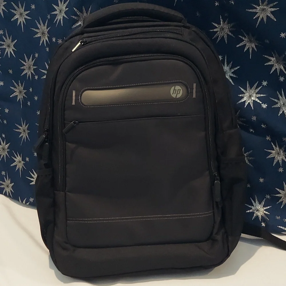 4 Pocket hp laptop backpack